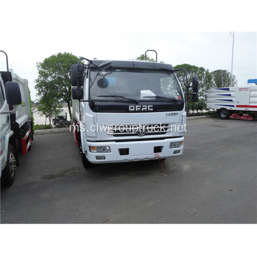 Diesel 4m3 mengetuk trak sisa